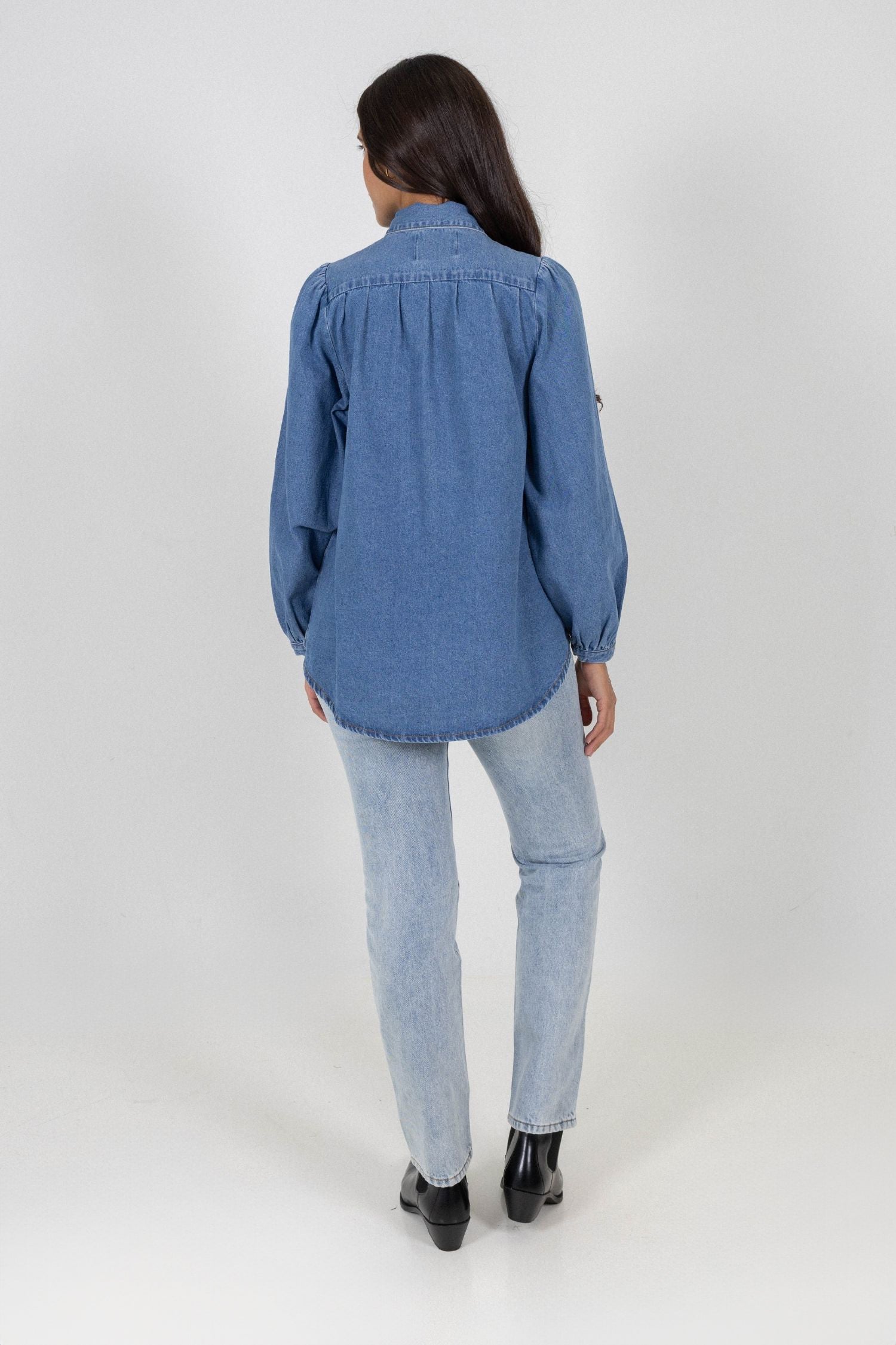 LOUISE DENIM SHIRT - LIGHT BLUE