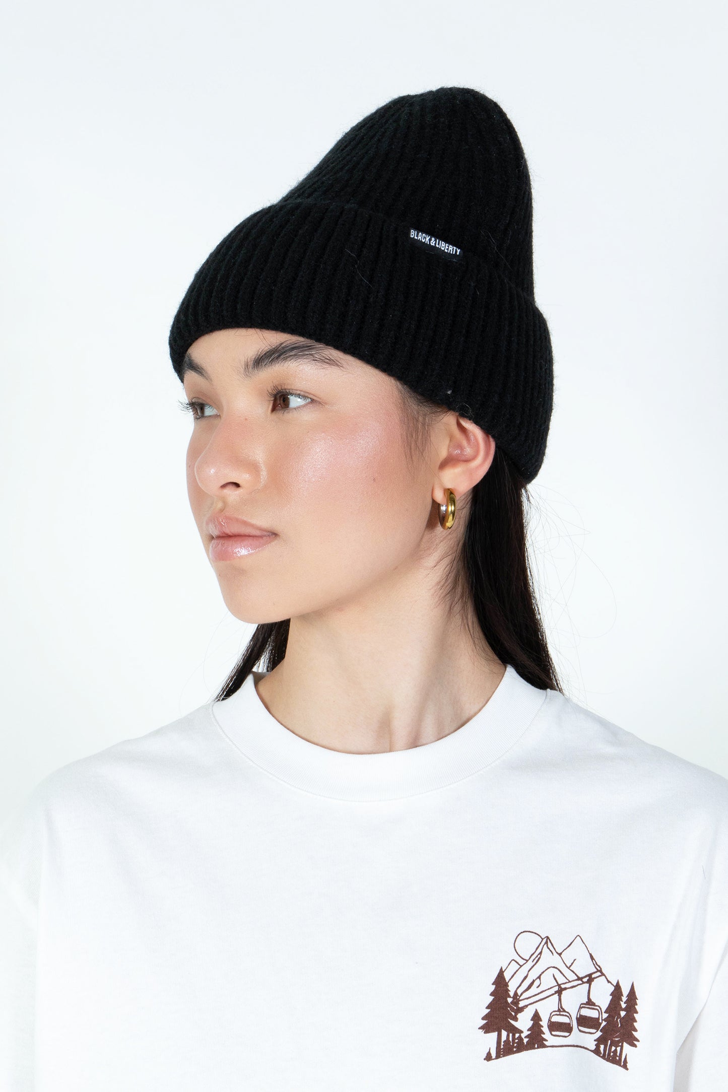 ONYX RIB KNIT BEANIE