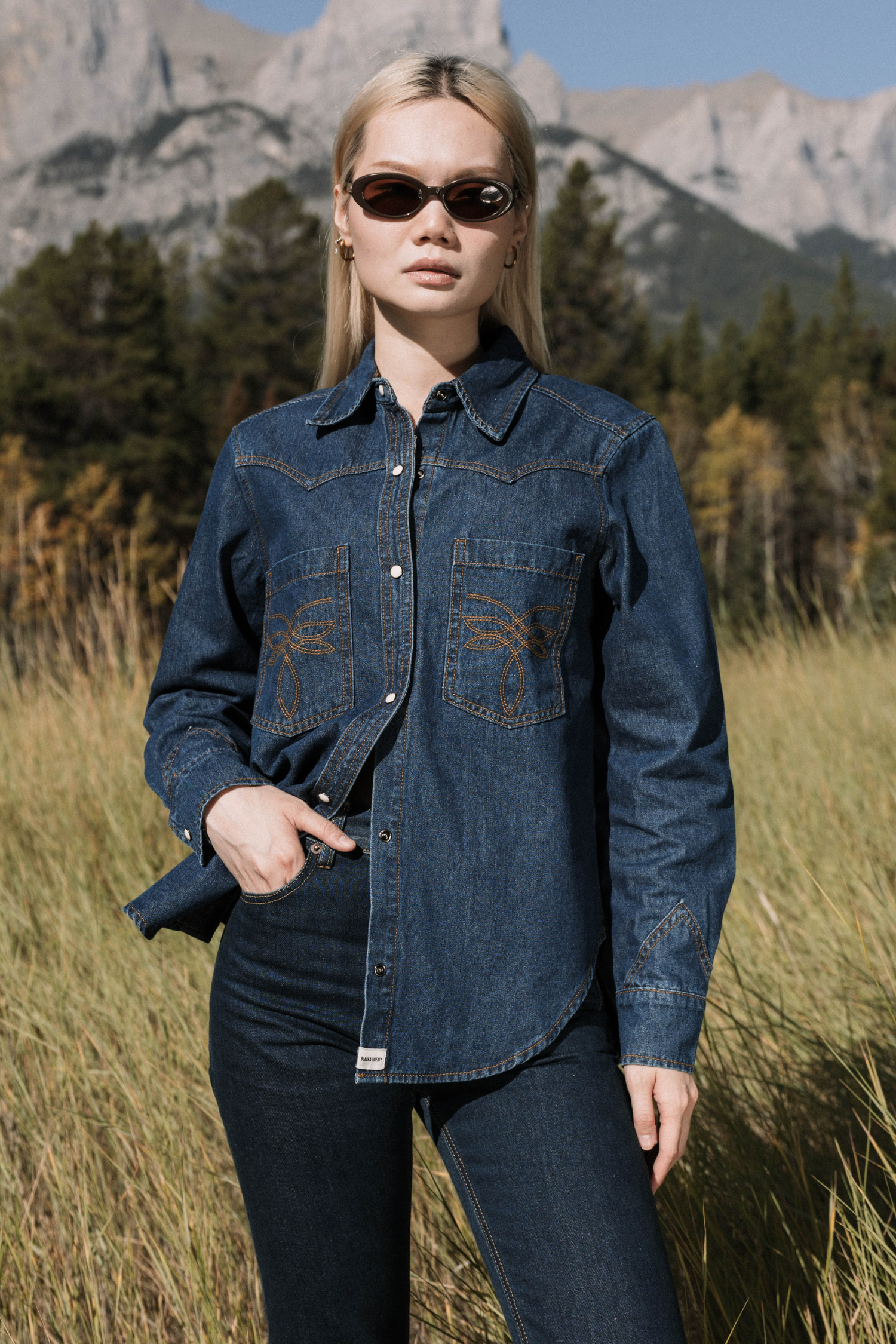 DAKOTA DENIM SHIRT - DARK BLUE