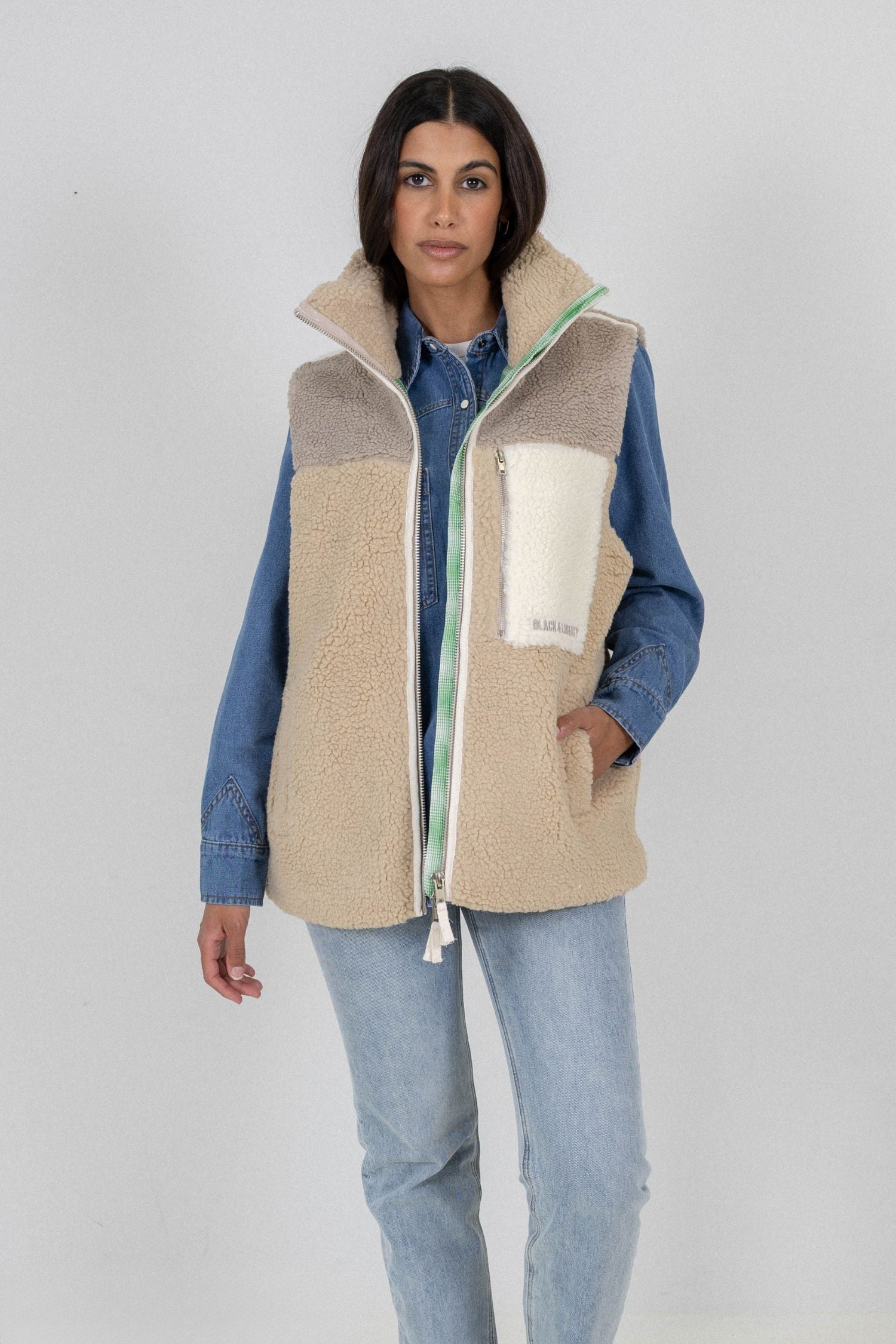 ALPINE VEST OAT