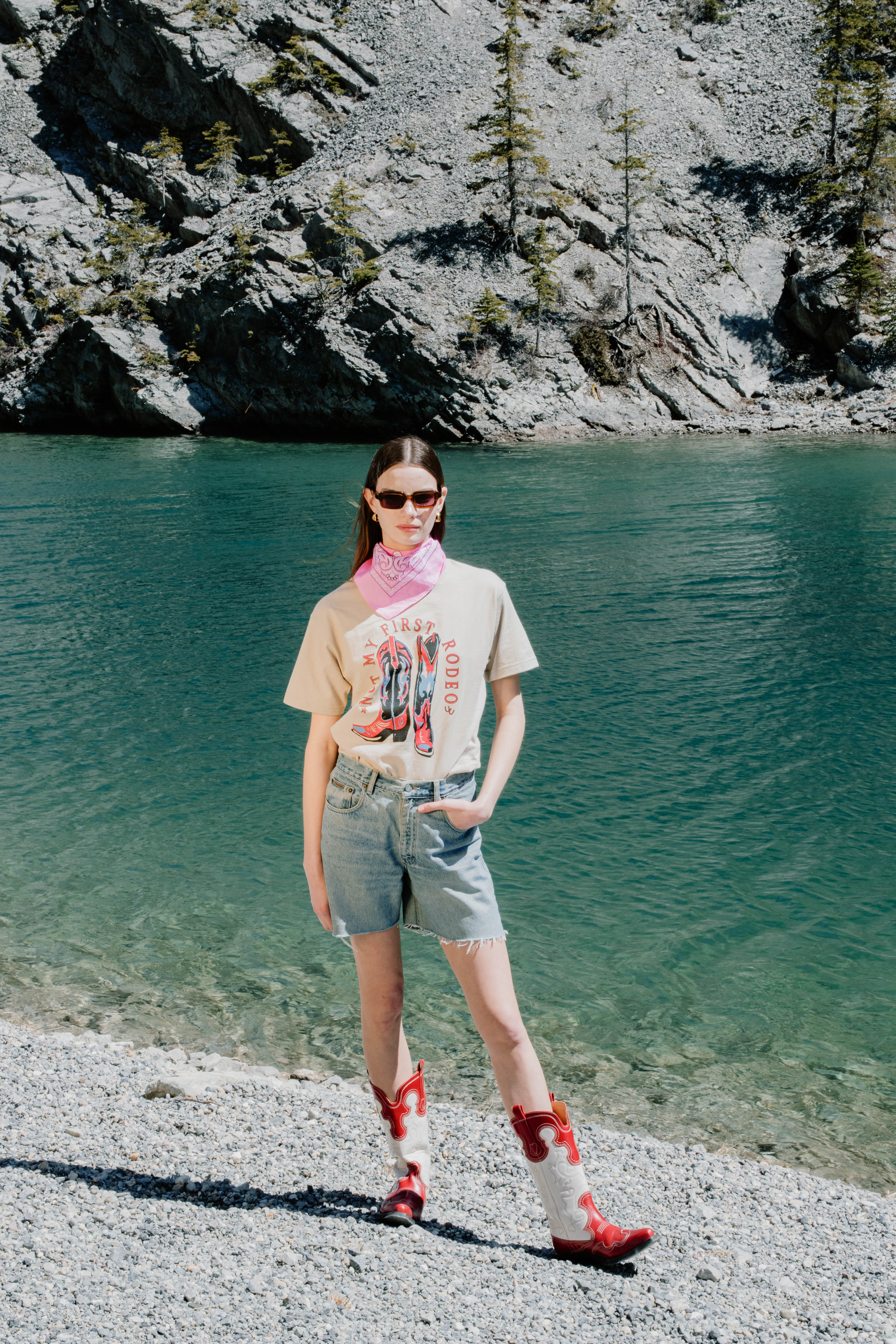 Rodeo Tee - Sand