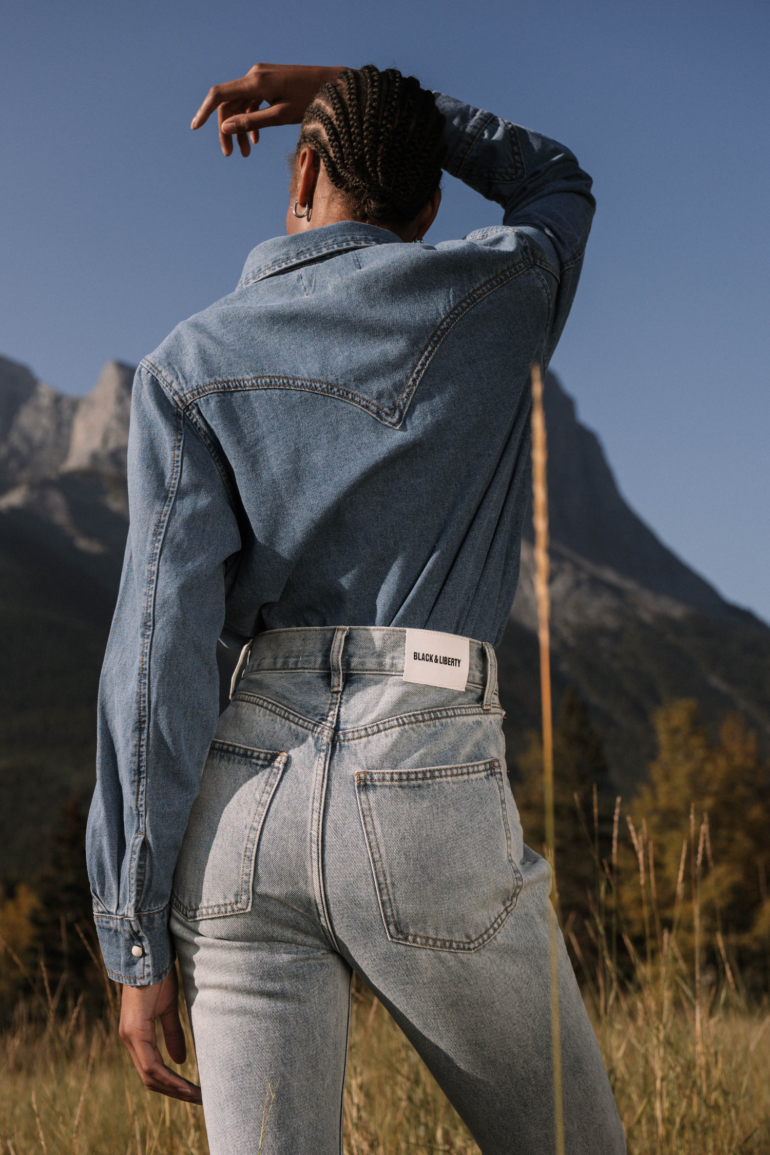 HERITAGE JEAN LIGHT BLUE