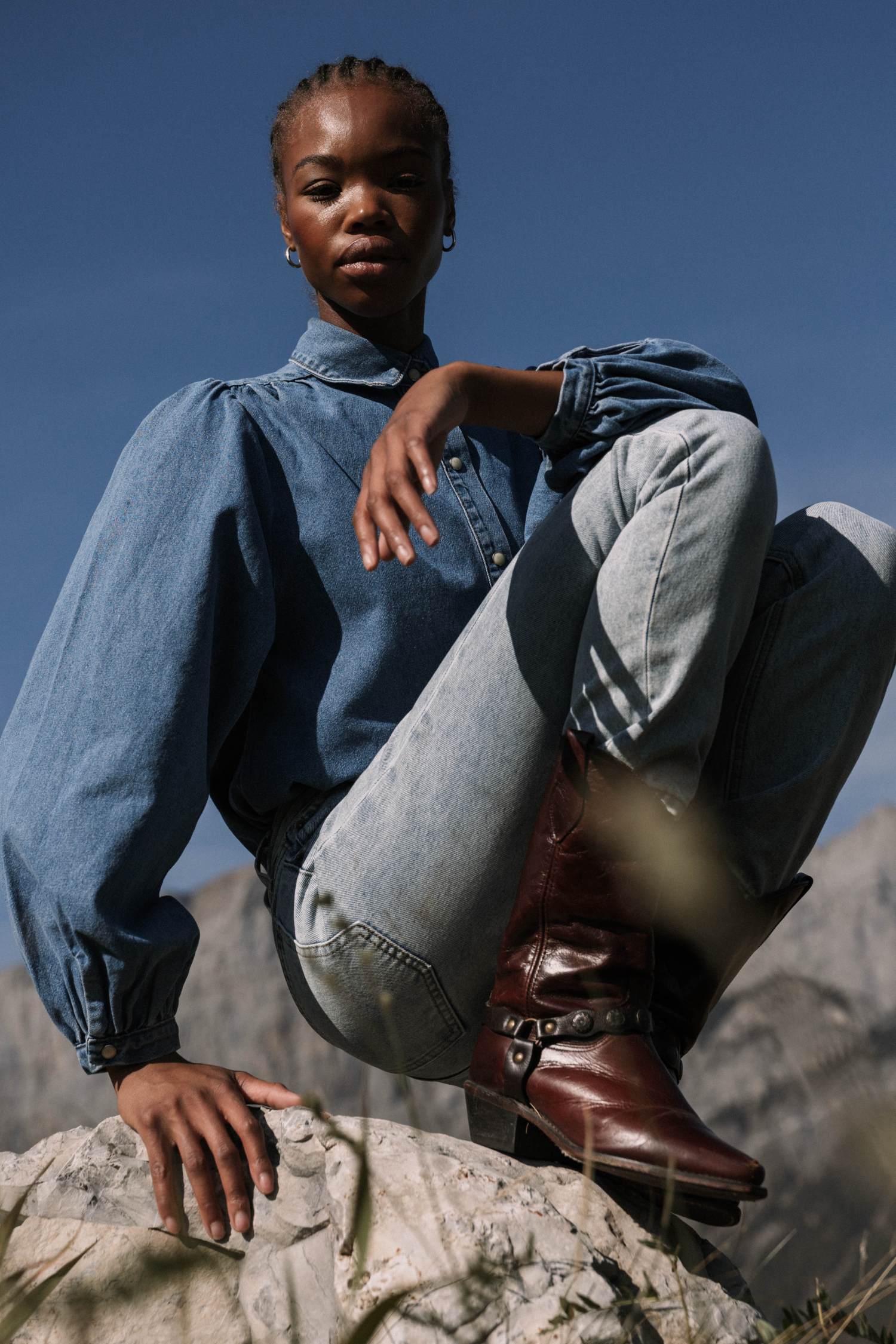 LOUISE DENIM SHIRT - LIGHT BLUE
